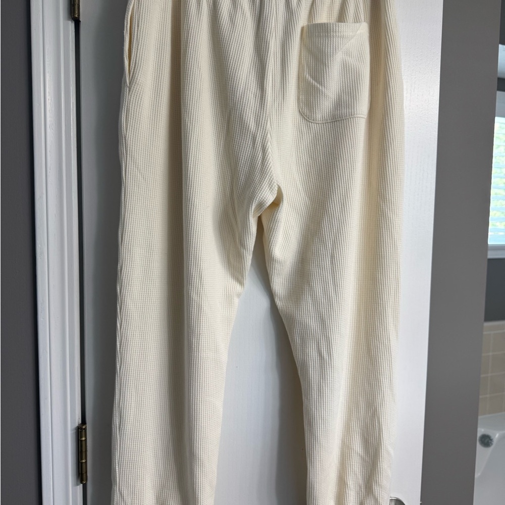 Forever 21 Men's Cream Joggers - Picture 2 of 3